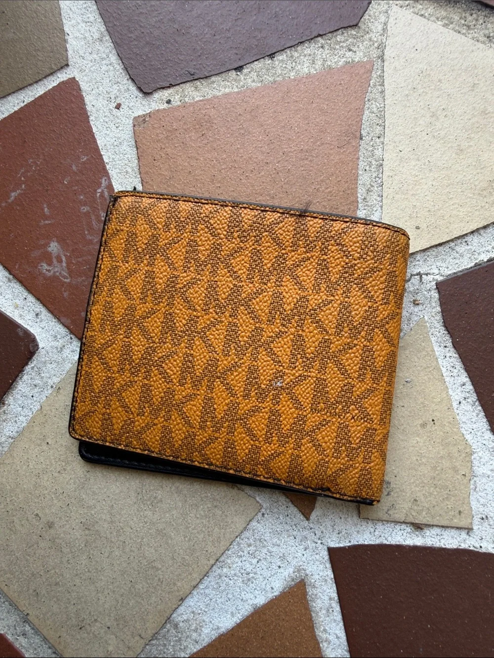 Michael Kors Cooper Mens Orange Monogram MK Bifold Wallet. EUC